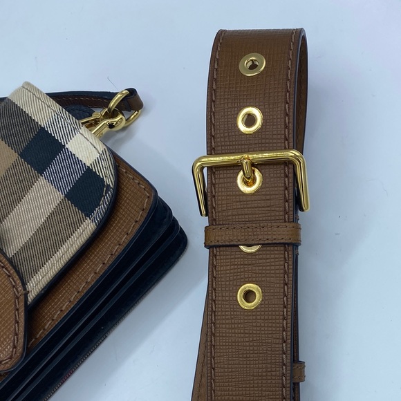 Burberry bridle buckle belt- crossbody bag - Picture 3 of 8